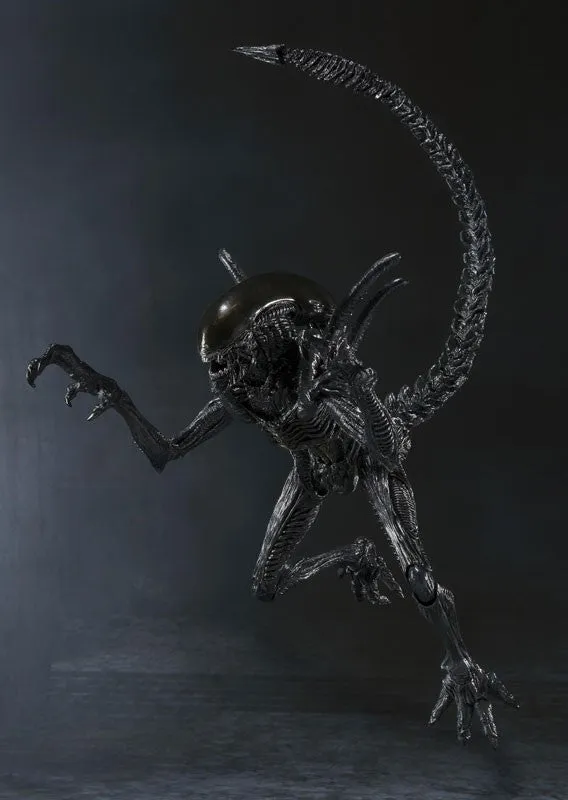 Bandai - S.H.MonsterArts - Alien Warrior